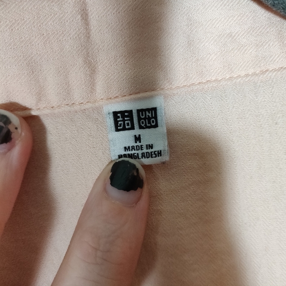 ⭐UNIQLO | Women's Warm Button Down Peach - Picture 5 of 9